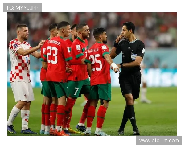 足球场上如何有效保护球星避免受伤与过度犯规的措施探讨