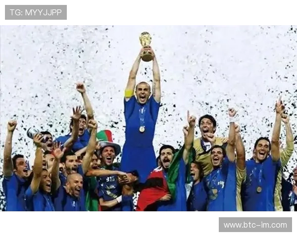 踢足球技艺精湛的顶级球星与他们的精彩瞬间解析